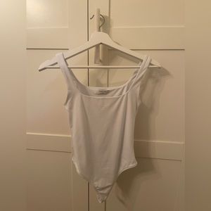 ARITZIA Babaton Contour Bodysuit